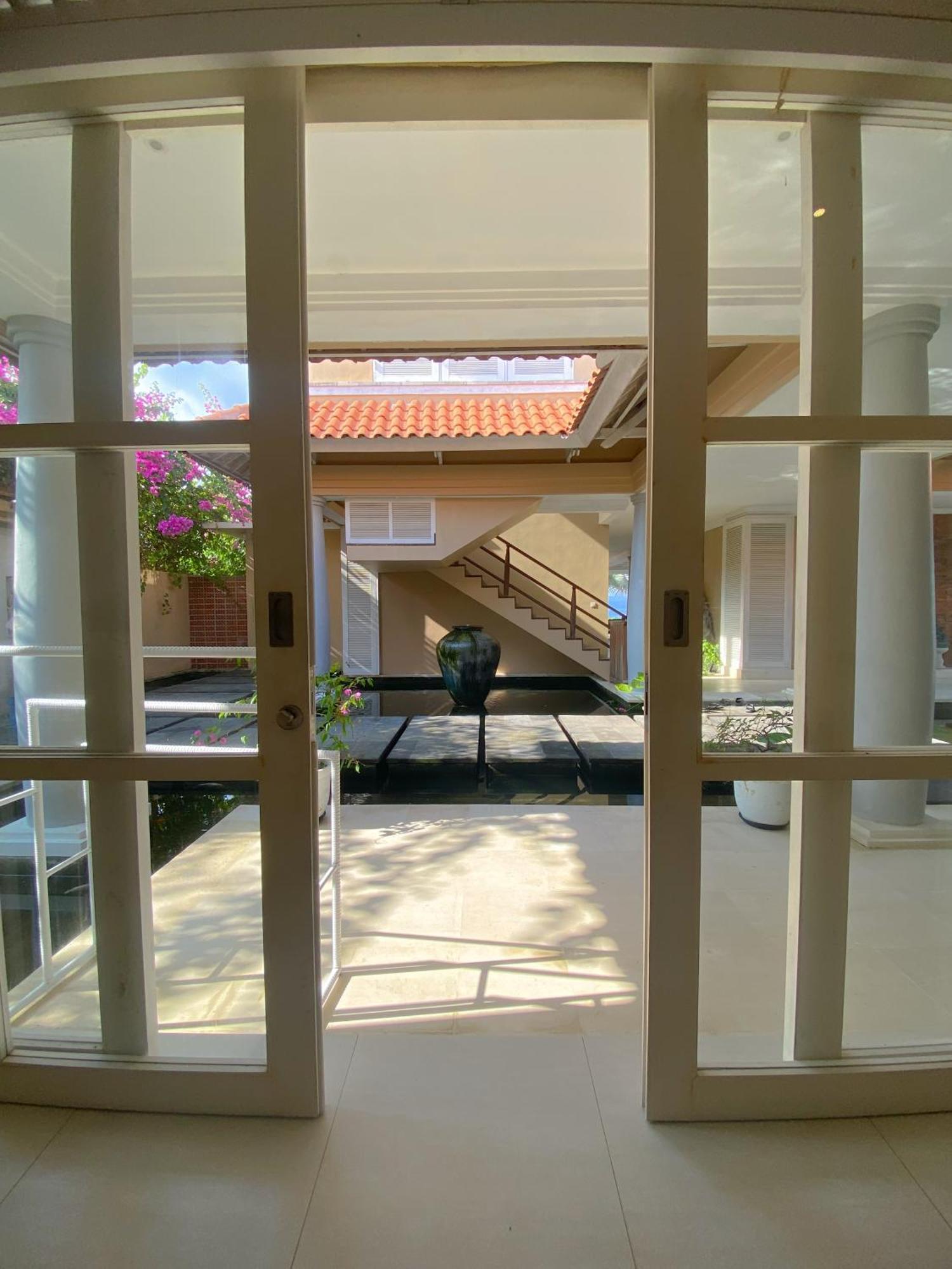 Raaga Samudra Villa パダンバイ エクステリア 写真